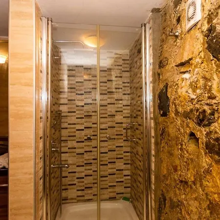 Stylish Triplex 15min To Taksim Istanbul